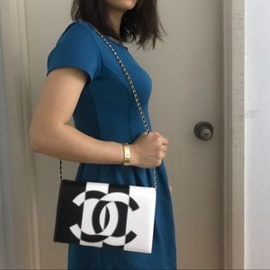 **24 HOURS SALE** 2017 Chanel Black and White Bag